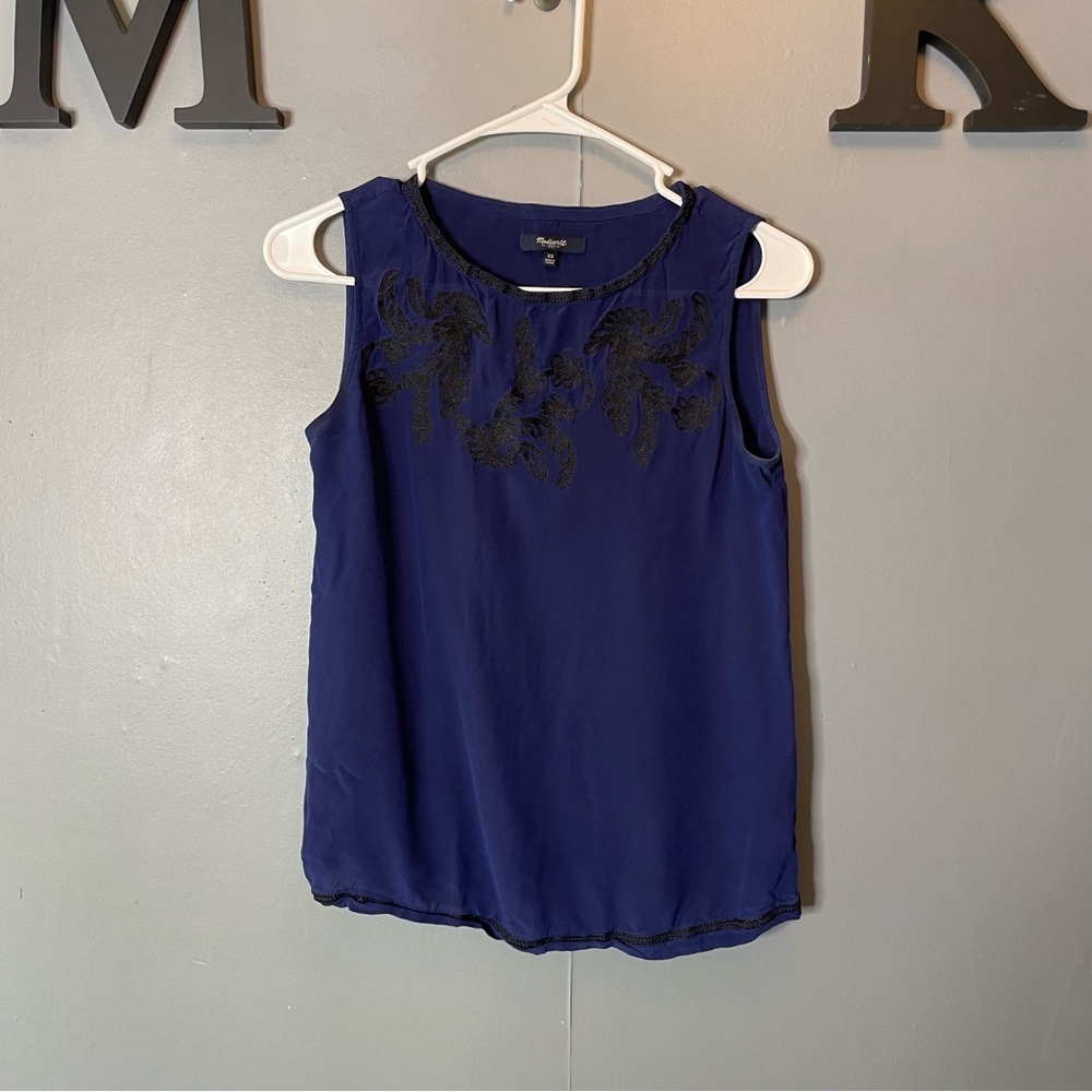 Madewell dark blue embroidered silk sleeveless tank top size‎ xs